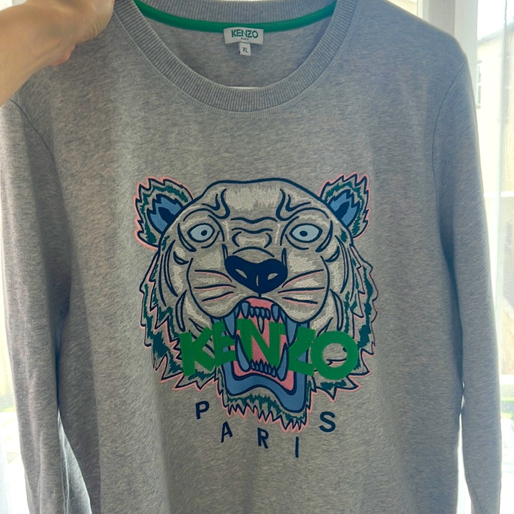 KENZO tiger picture